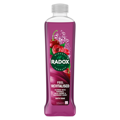 Radox Feel Revitalised  Bath Soak 500ml with Minerals Wild Cherry & Raspberry Scent